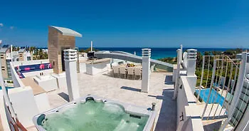 Lombardi Villa Villa Protaras