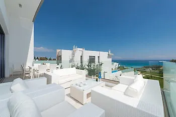 Villa Lombardi Villa *